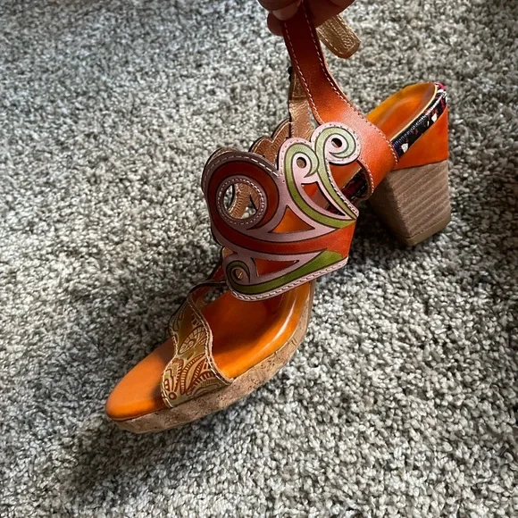 Spring Step Women's Orange & Green Decorative Leather Heel Sandals sz 38 EUC - Picture 10 of 13